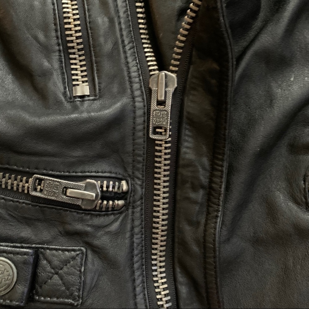 Women’s Motorcycle Jacket - Picture 14 of 16